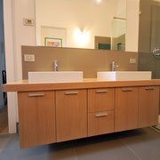 Mobile bagno in Rovere sbiancato