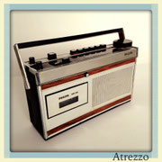 RADIO CASSETTE PHILLIPS / REF: VAR- 0/ 1 unidad / Arriendo: $ 9.000 / Garantía: $ 40.000