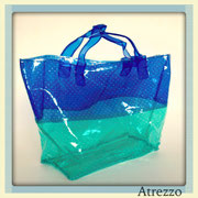 Bolso playa transparente azul y verde/ REF: VAR- 097 / 1 unidad/ Arriendo: $ 2.500 / Garantía: $ 10.000