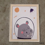 Cuadro HIPPO ASTRO / 30 x 40 cms./ 1 unidad / Arriendo: $ 7.000 / Garantía: $ 30.000
