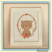 Cuadro pequeño OSO CORONA / REF: CUA-066 / 25 x 20 cms./ 1 unidad / Arriendo: $ 2.500 / Garantía: $ 8.000