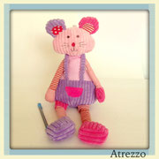 Peluche Ratona Cotelón Rosa / REF: - N /  35 cms./ 1 unidad / Arriendo: $ 3.000 / Garantía: $ 15.000