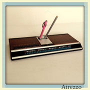 CALENDARIO ESCRITORIO RETRO / Arriendo: $4.000  / Garantía: $ 10.000  