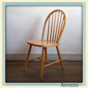 SILLAS WINDSOR MADERA NATURAL  (REF: MUE-005) 4 UNIDADES / ARRIENDO: $15.000. C/U / GARANTIA: $50.000 C/U