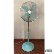 VENTILADOR DE PIE CROMADO /ARRIENDO 18.000 / GARANTIA 40.000