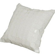 Cojínes círculos vinilo blanco/ REF: TEX- 011/ 40 X 40 CMS./ 2 unidades / Arriendo: $ 3.500 c/u / Garantia: $ 15.000