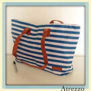 Bolso playa rayado Azul y blanco / REF: VAR- 023 / 1 unidad/ Arriendo: $ 2.000 / Garantía: $ 10.000