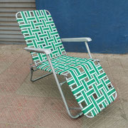 REPOSERA METAL TRENZADA VERDE BLANCO / 1 UNIDAD /ARRIENDO: $20.000 / GARANTIA: $65.000