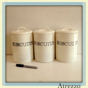 ESPECIEROS ENLOZADOS BLANCO GRANDES/ REF: COC-058 / 3 unidades / Arriendo: $ 3.000 c/u / Garantía: $ 10.000 C/U