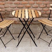 JUEGOS CAFETERÍA MADERA METAL / REF: MUE-049 / 6 JUEGOS  (6 MESAS Y 12 SILLAS) / ARRIENDO: $25.000 C/JUEGO (1 MESA Y 2 SILLAS) / GARANTIA: $ 70.000 C/JUEGO (1 MESA Y 2 SILLAS) 