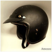 Casco Bobber Moto Adulto Negro. /Arriendo: $20.000 / Garantía: $45.000