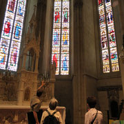 Le choeur gothique abrite le plus grand ensemble de vitraux anciens du centre de la France : 16 verrières du XVe siècle.