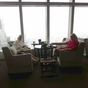 In der Hotel-Lobby des Hyatt im World Financial Center im 87. Stock.