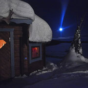 Grillhütte bei Nacht