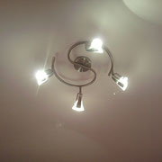 Luces en pasillos .