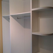 Vestidor con zapatero terminal .