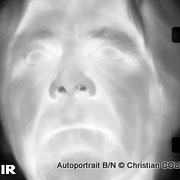 Christian Coulais, vidéo-photographe, Cénac. Autoportrait infrarouge B/N © Christian Coulais