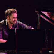 Rémi Panossian. Rémi Panossian RP3 Trio, Festival JAZZ360, Cénac 9 juin 2017