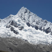 Nevado Alpamayo