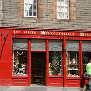 Edimbourg - Royal Mile: boutique de souvenirs.