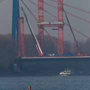 Die Rheinbrücke wird überholt