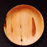 Wildapfelholzschale mit Kern, Wild apple wood peel with core