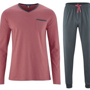 Pyjama Colin in 100% bio-katoen tricot, asfaltgrijs/rood, Living Crafts, beschikbaar in de maten S, M en L, prijs: 49,99 €