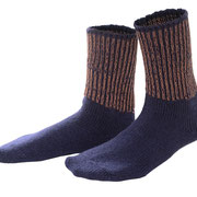 Sokken Frauke in 56% bio-katoen en 42% bio-wol met 2% elastaan, inktblauw, Living Crafts, beschikbaar in de maten 35-38, 39-42 en 43-46, prijs: 19,99 €