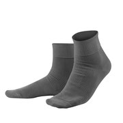 Sokken in 100% bio-katoen, grijs, Living Crafts, beschikbaar in de maten 35-36, 37-38, 39-40, 41-42, 43-44 en 45-46, prijs: 6,99 €