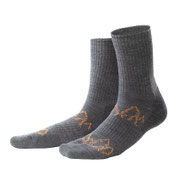 Wandelsokken Västra in 79% bio-wol met 18% polyamide en 3% elastaan, donkergrijs, Living Crafts, beschikbaar in de maten 35-38, 39-42 en 43-46, prijs: 19,99 €