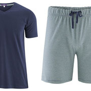 Pyjama Carl in 100% bio-katoen jersey, marineblauw/groen, Living Crafts, beschikbaar in de maten S, M, L en XL, prijs: 39,99 €