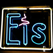 Neonschrift, Neon kaufen, Neon // Neon Joecks Berlin