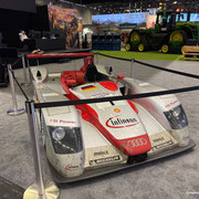 Das Bild zu Männerquatsch Podcast Folge 196 zeigt den Stand von Giant Software auf der Gamescom 2025.