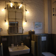 Verspiegelte Stallfenster