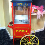 CARNIVAL POP CORN MACHINE