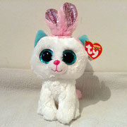 Purr-ly: "As white as a pearl, they call me, Purr-ly I always wish for Spring to come early!"