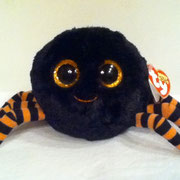 Crawly black: "Look at my frightful stare, cross me only if you dare!"