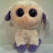 Clover UK version: "Everyone thinks that I'm so cute, and with my wool you can make a suit!"