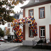 Jürgen Wegener - Werkgruppe Kunst und Architektur - skulptur am alten rathaus bad nauheim