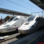 Trenes Euromed en la estación Joaquín Sorolla