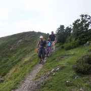 Dans la descente un peu sportive des crêtes de la Serre