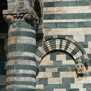 Eglise Romane Corse St-Michel de Murato (Golfe de Saint-Florent)