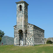 Eglise Romane Corse St-Michel de Murato (Golfe de Saint-Florent)