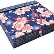  Kommunion, Schmuckkästchen XL - XXL Kirschblüten Blau zeitlos schön von SchönsteOrdnung, mit Lederband personalisierbar hochwertig handgemacht 