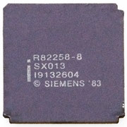 R82258-8