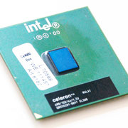 Intel Celeron 600 MHz Coppermine-128 SL3W8