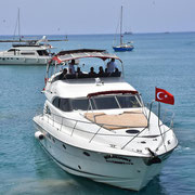 Side Yacht Mieten
