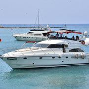 Side Yacht Mieten