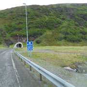 Tunnel sous la mer, qui relie le continent à l'île de Mageroy -