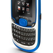 One Touch Play Blue. Alcatel recibió mención honorífica por los celulares One Touch 355 Play,